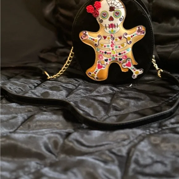Betsey Johnson Kitsch Gingerbread Skull Crossbody Sugar Skull ☠️ - Picture 3 of 7